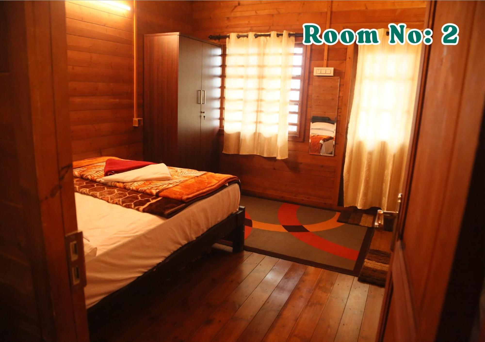 Villa Joy Eco Woodhouse - 5 Bhk House (Adults Only) Udagamandalam Exterior foto